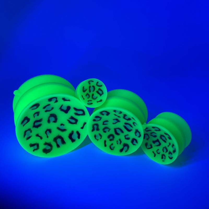 Double-sided suction cup 'Slime Leopard' UV/GITD small