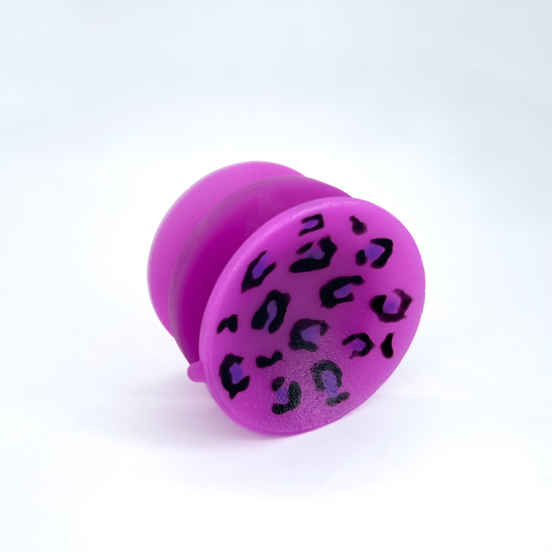 Double-sided suction cup 'Vio-Leopard #1' UV/GITD small