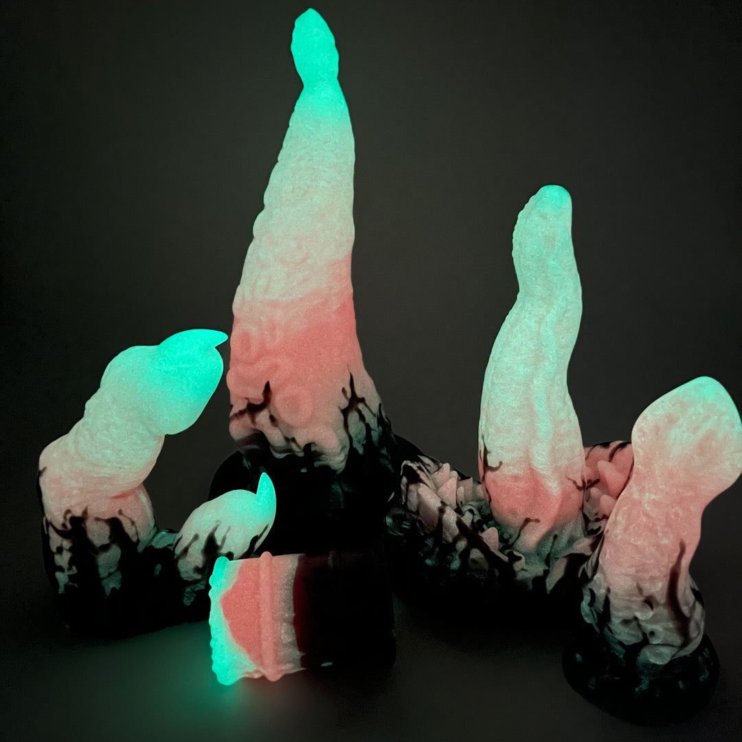 Wölfing 'Roll For Necrotic Damage!' small soft (OO30) GITD
