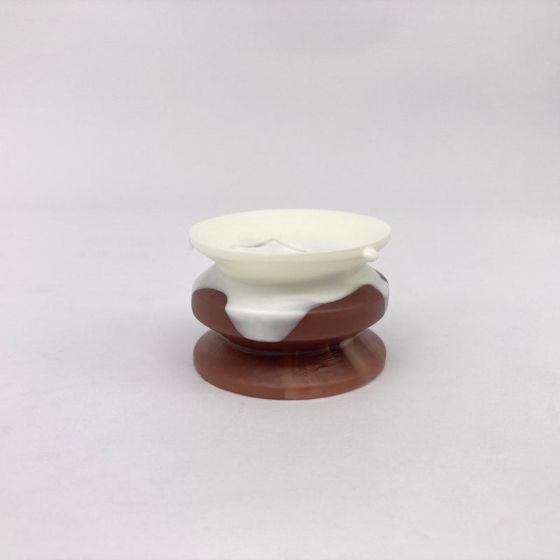 Frosted Chocolate Cake double-sided suction cup (mini)