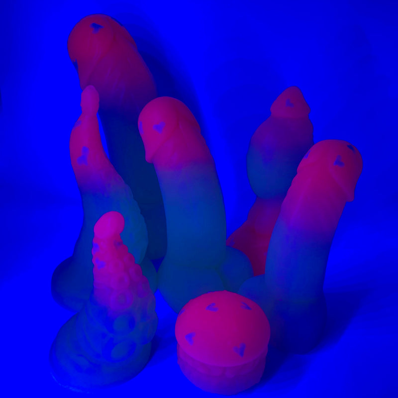 Burgore Be My Fungi GITD squishy stimtoy super soft (OO20)