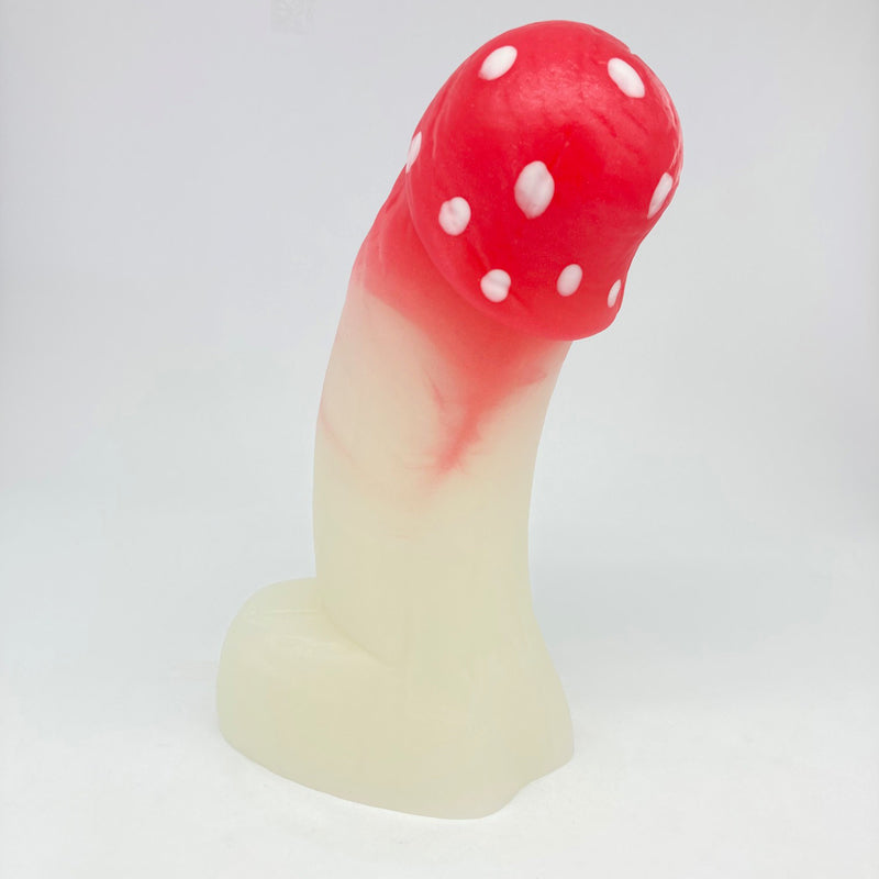 Woodsman Magical Mushroom GITD monstrous super soft #1 (OO20)